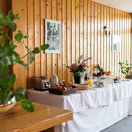 2p4/5 Lake Side Apartment Evian-les-Bains